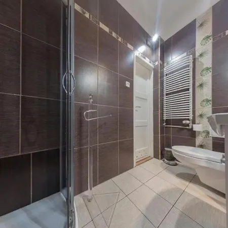 Appartamento Chic Apartment-old Town-f14